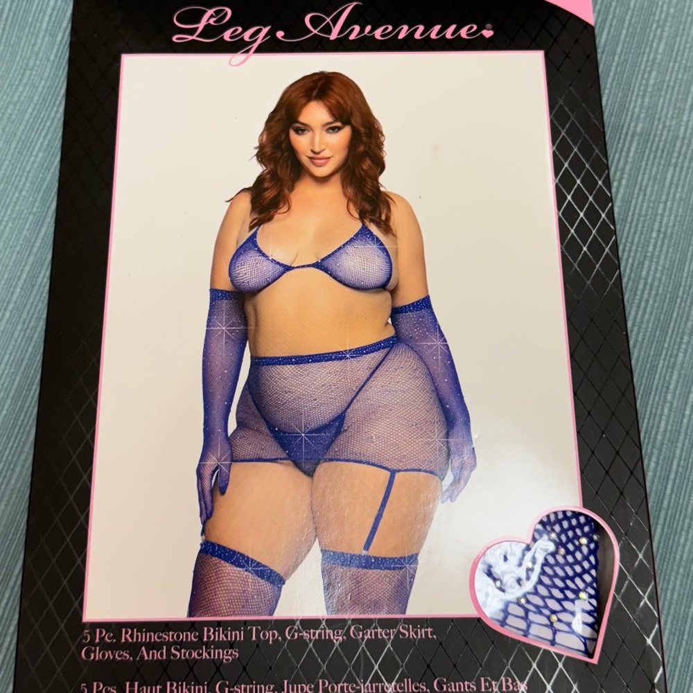 Leg Avenue Sparkling Blue Lingerie Ensemble